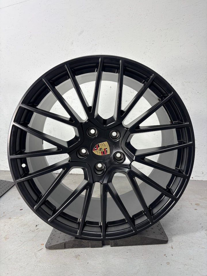 Porsche Cayenne Coupe 21 Zoll E3 9Y0 RS Spyder Felgen TOP ORIGINAL