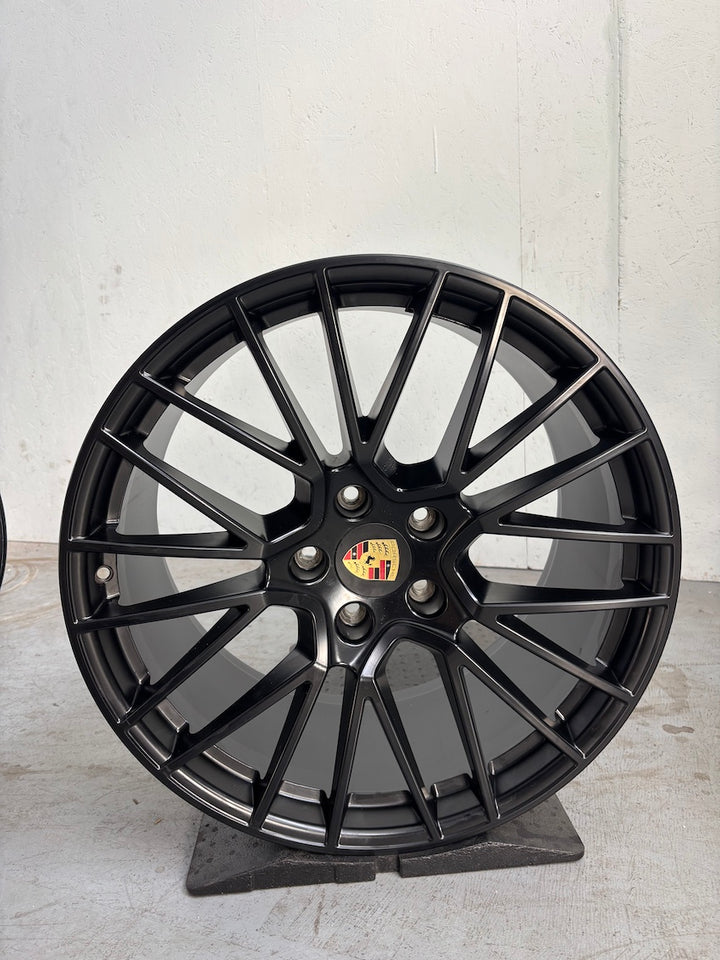 Porsche Cayenne Coupe 21 Zoll E3 9Y0 RS Spyder Felgen TOP ORIGINAL