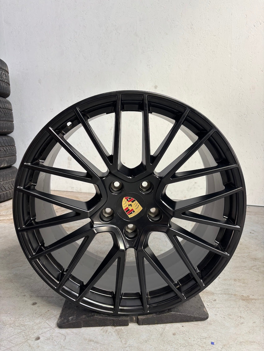 Porsche Cayenne Coupe 21 Zoll E3 9Y0 RS Spyder Felgen TOP ORIGINAL