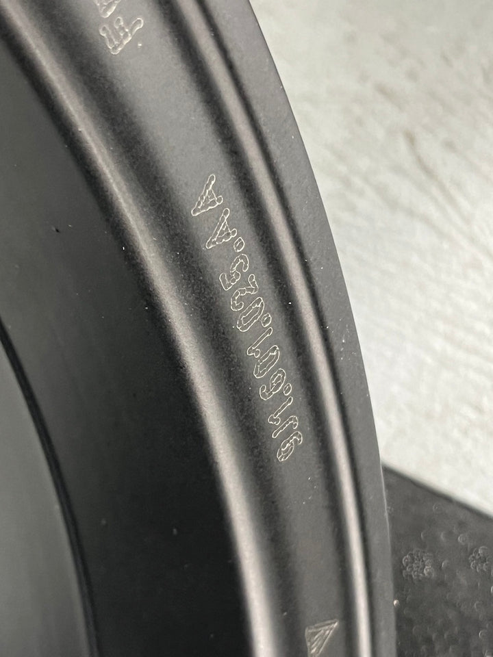 Porsche Taycan 21 Zoll MISSION E Felgen schwarz seidenglanz JE1 NEU