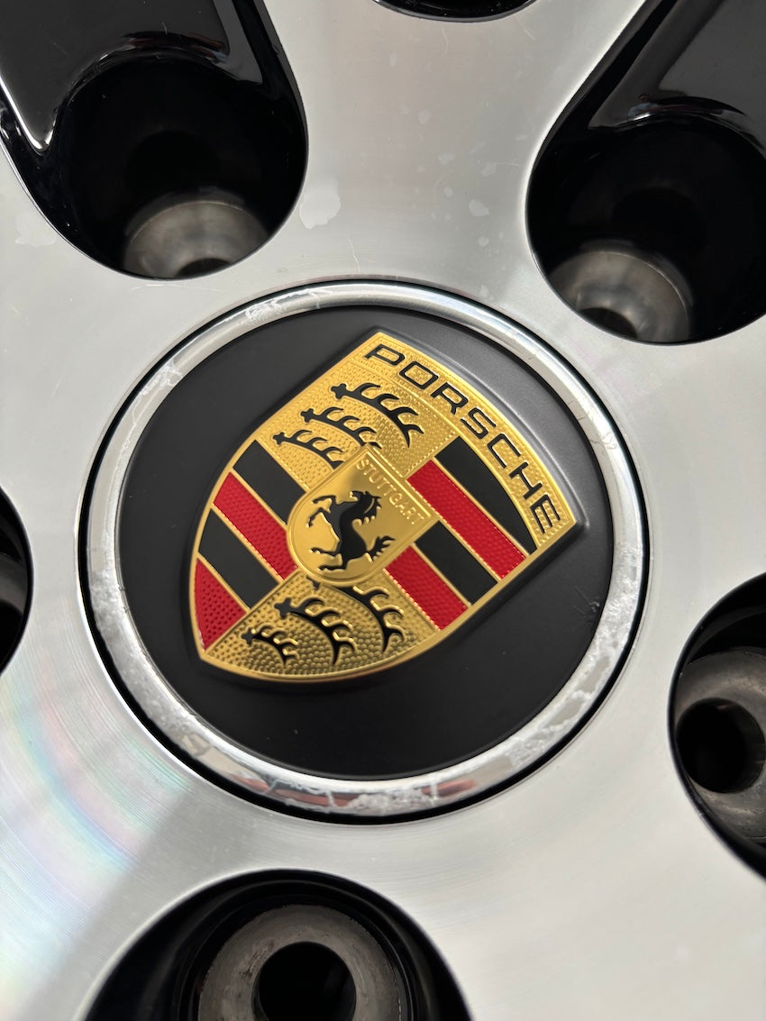 Porsche Taycan 20 Zoll TURBO AERO Winterräder Pirelli TOP