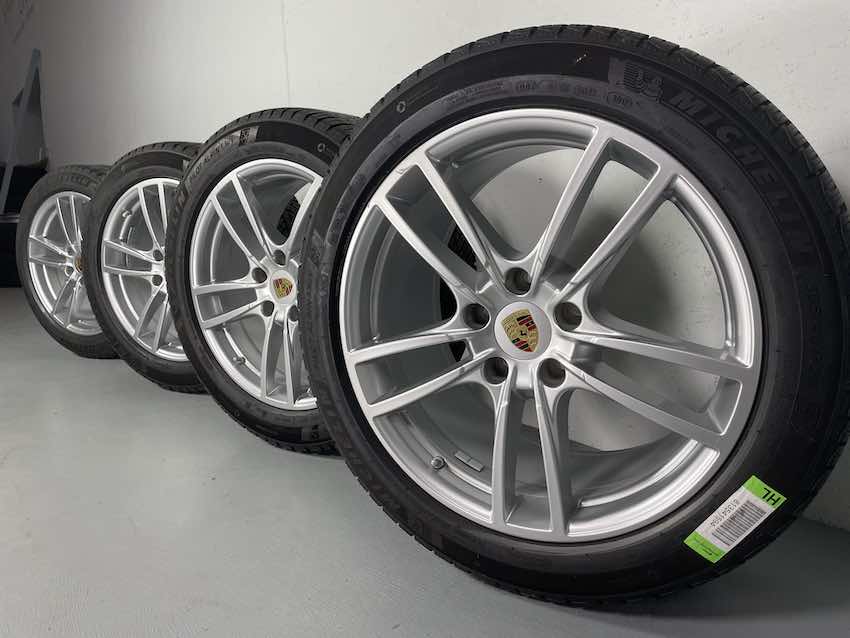 Porsche Cayenne COUPE 20 Zoll E3 SPORT 9Y0 Winterräder Pirelli DOT2023 NEU