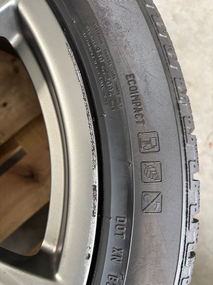 Porsche Macan III 20 Zoll SPORT WINTER RÄDER Pirelli PLATINUM NEUREIFEN