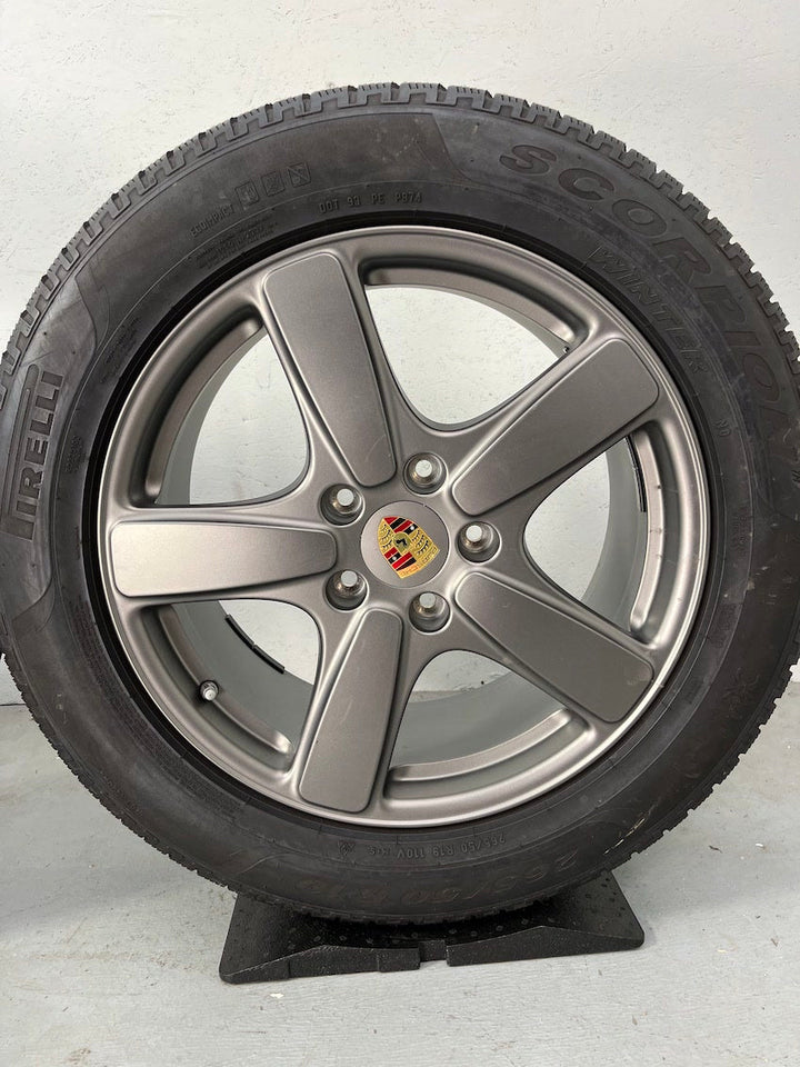 Porsche Cayenne 19 Zoll 958 Sport Classic Winter Räder Pirelli PLATINUM TOP