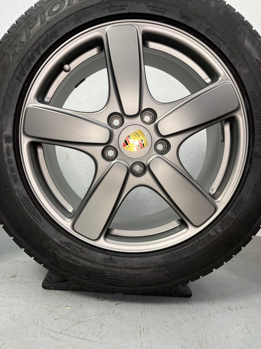 Porsche Cayenne 19 Zoll 958 Sport Classic Winter Räder Pirelli PLATINUM TOP