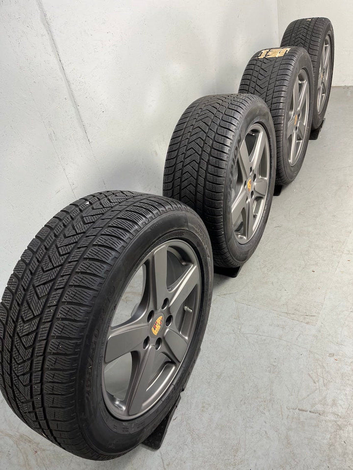 Porsche Cayenne 19 Zoll 958 Sport Classic Winter Räder Pirelli PLATINUM TOP