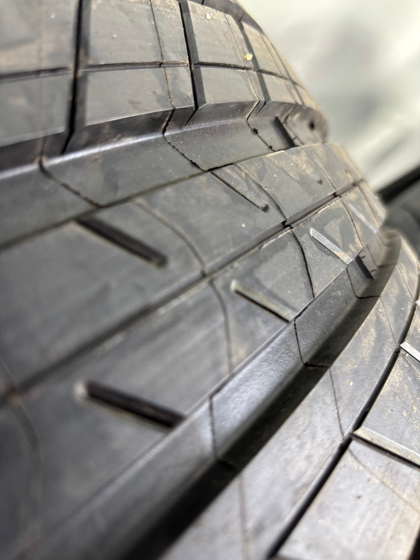 Porsche Macan I 21 Turbo III Sommer Räder NEUREIFEN MICHELIN N0