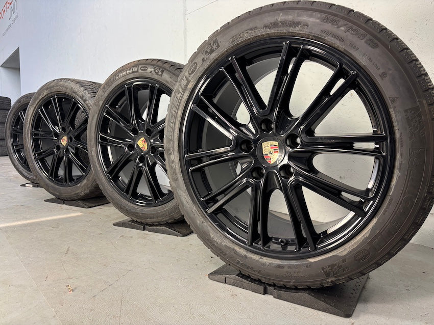 Porsche Panamera 971 20 Zoll  Exclusive Design WINTERRÄDER Michelin