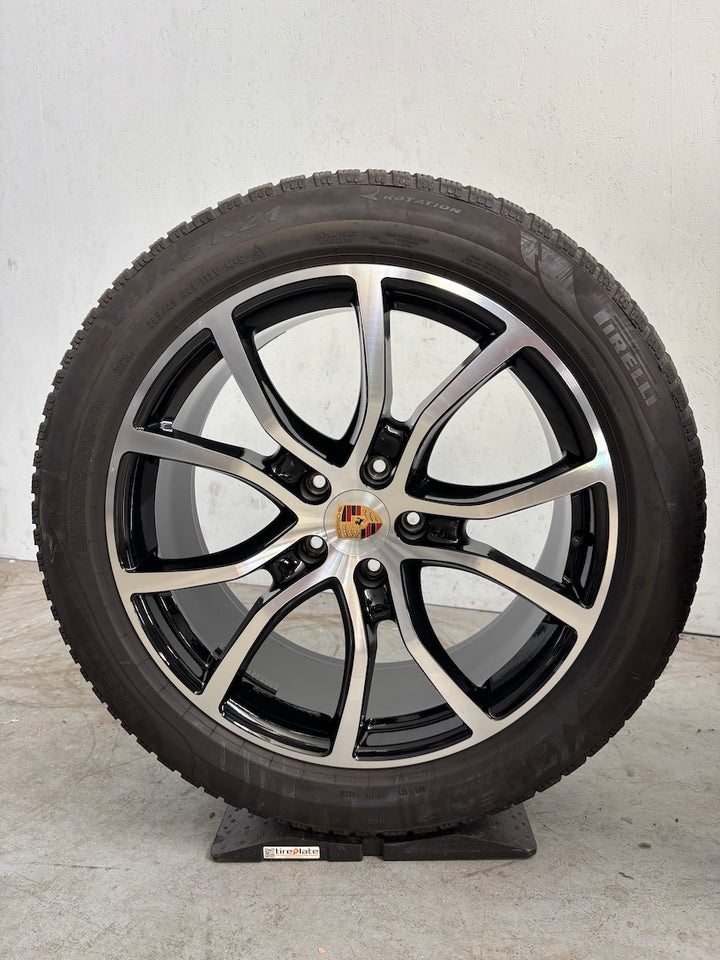 Porsche Cayenne COUPE E3 II 9Y0 21 Zoll RS Spyder Winter DOT2023