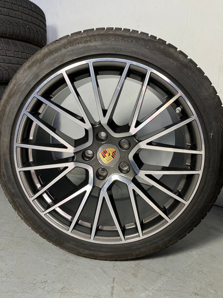 Porsche Cayenne COUPE E3 9Y0 21 Zoll RS Spyder Winter DOT2020 7mm Conti