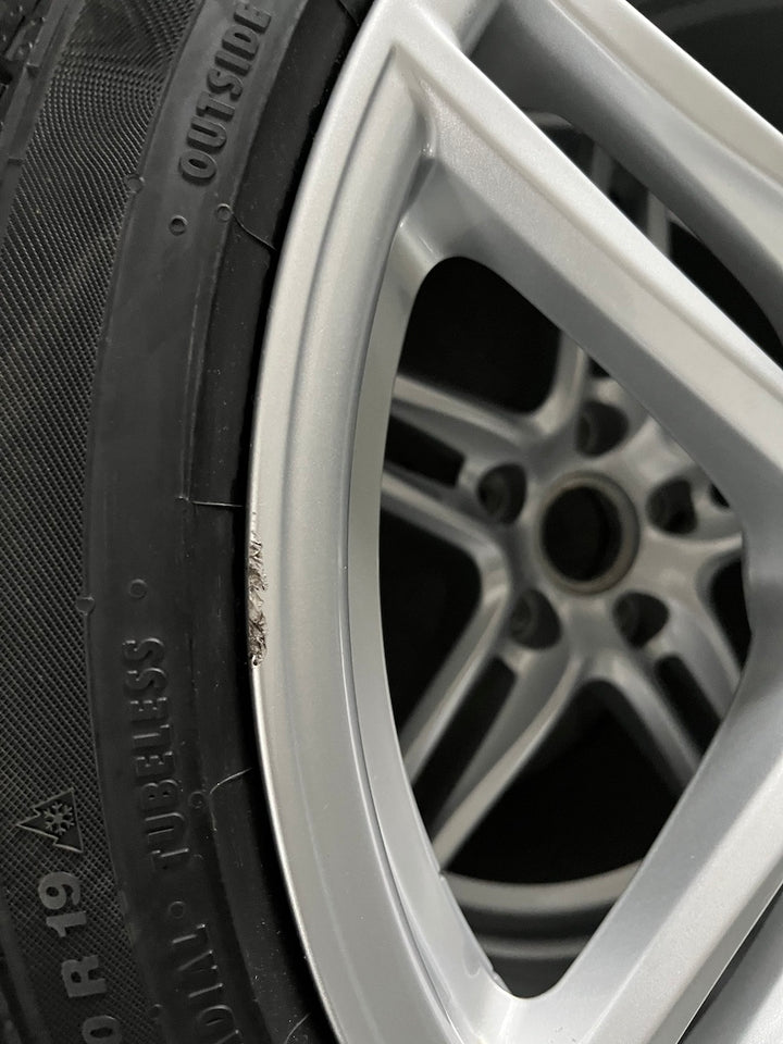 Porsche 991.2 19 Zoll Carrera Winter 4S C4 Continental