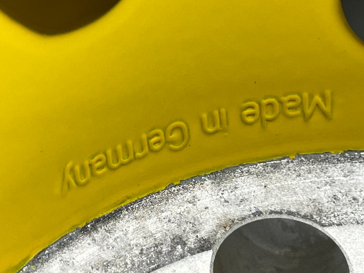 Porsche 991.2 20 Zoll GTS Winter Räder Pirelli speedgelb Turbo S