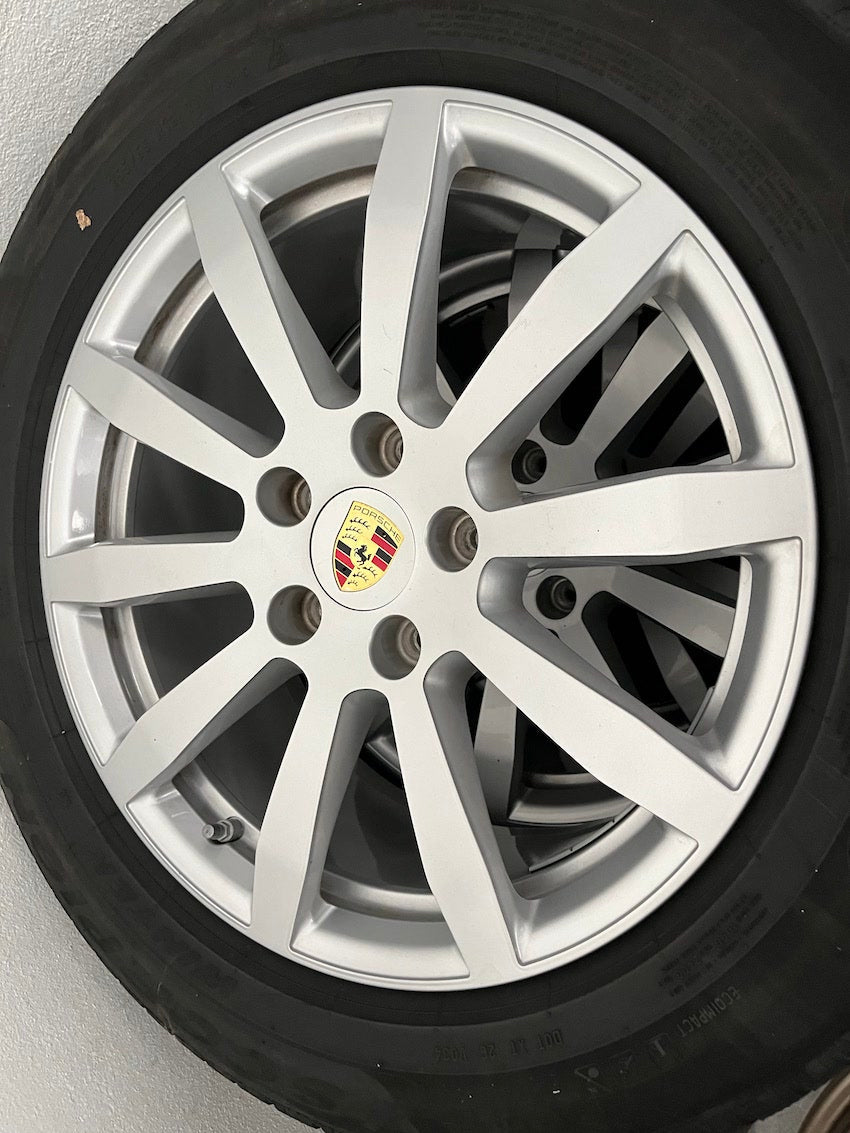 Porsche Cayenne 19 Zoll E3 9Y0 Winter Räder Pirelli NEUREIFEN aus 2022/2023