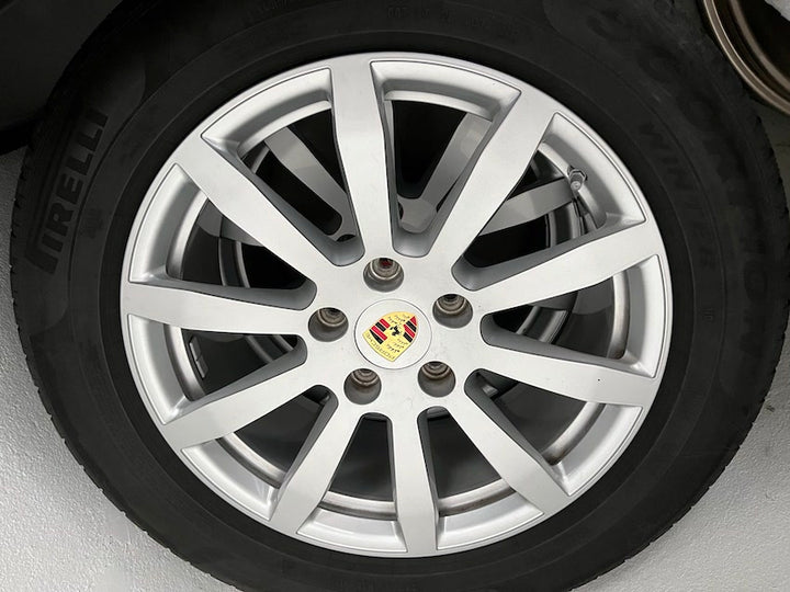 Porsche Cayenne 19 Zoll E3 9Y0 Winter Räder Pirelli MwSt.awb. TOP