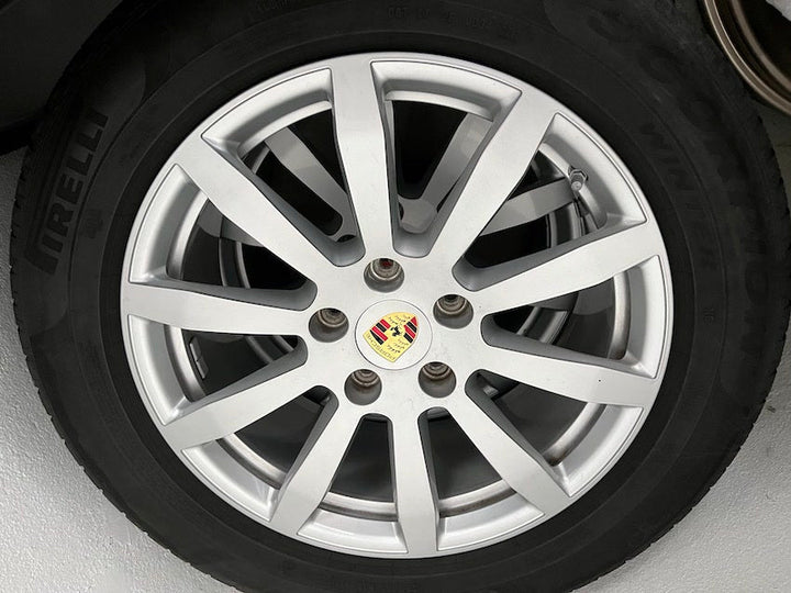 Porsche Cayenne 19 Zoll E3 9Y0 Winter Räder Pirelli NEUREIFEN aus 2022/2023
