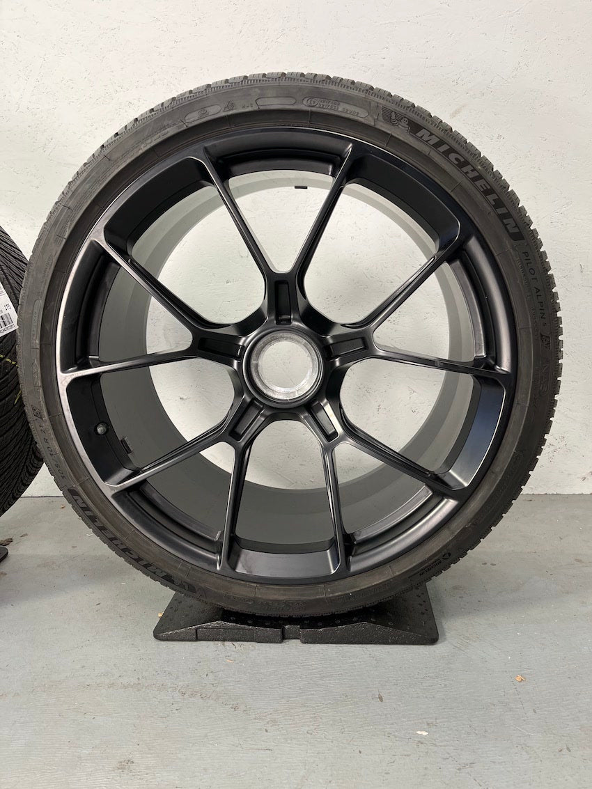 Porsche 992.2 GT3 20 21 Zoll Winter Räder Michelin DOT2025 neuwertig