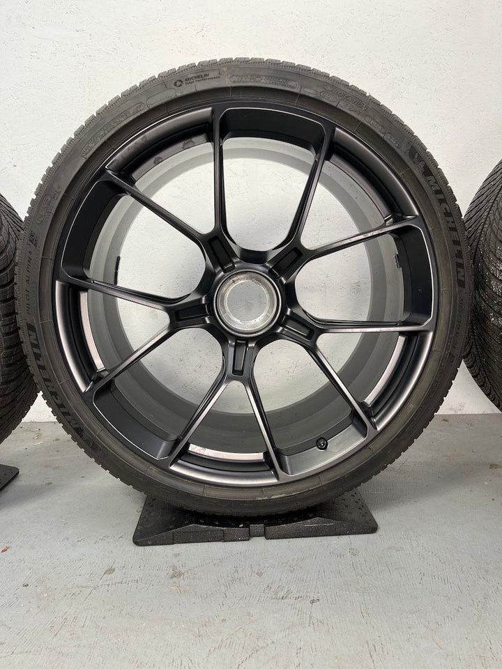 Porsche 992.2 GT3 20 21 Zoll Winter Räder Michelin DOT2025 neuwertig