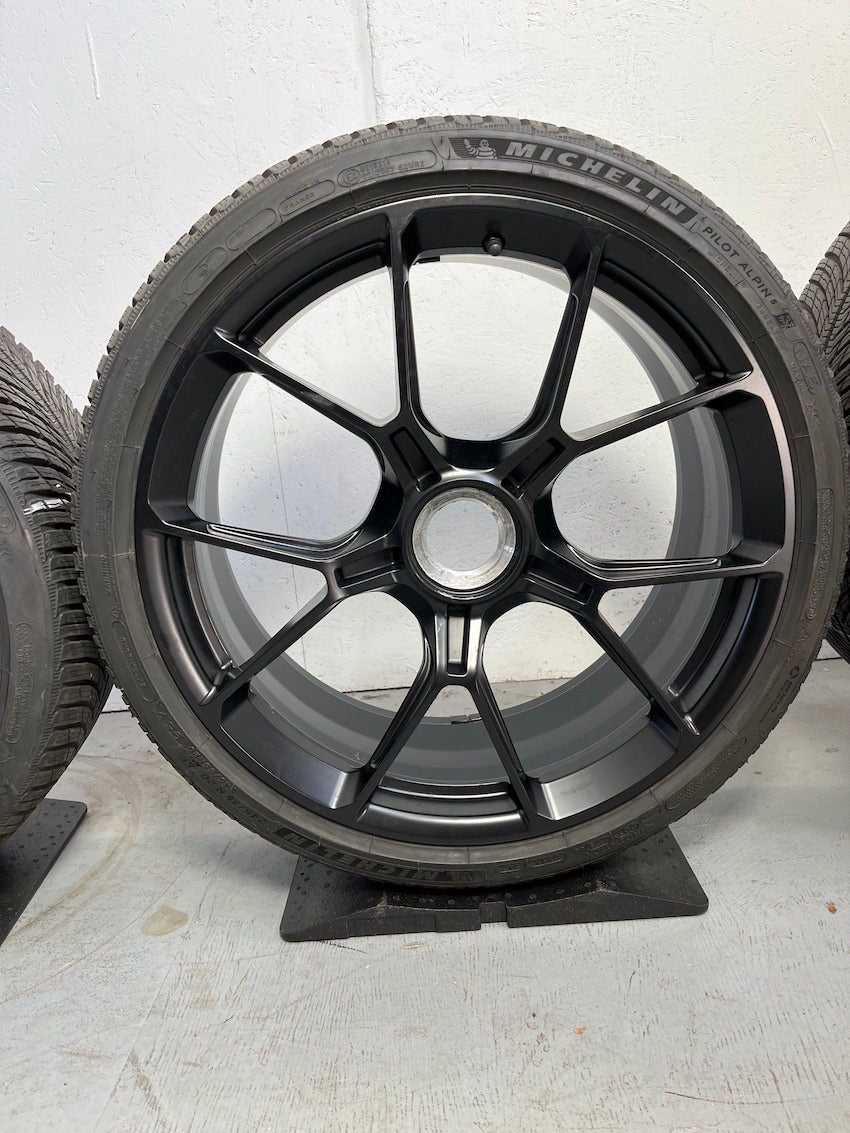 Porsche 992.2 GT3 20 21 Zoll Winter Räder Michelin DOT2025 neuwertig