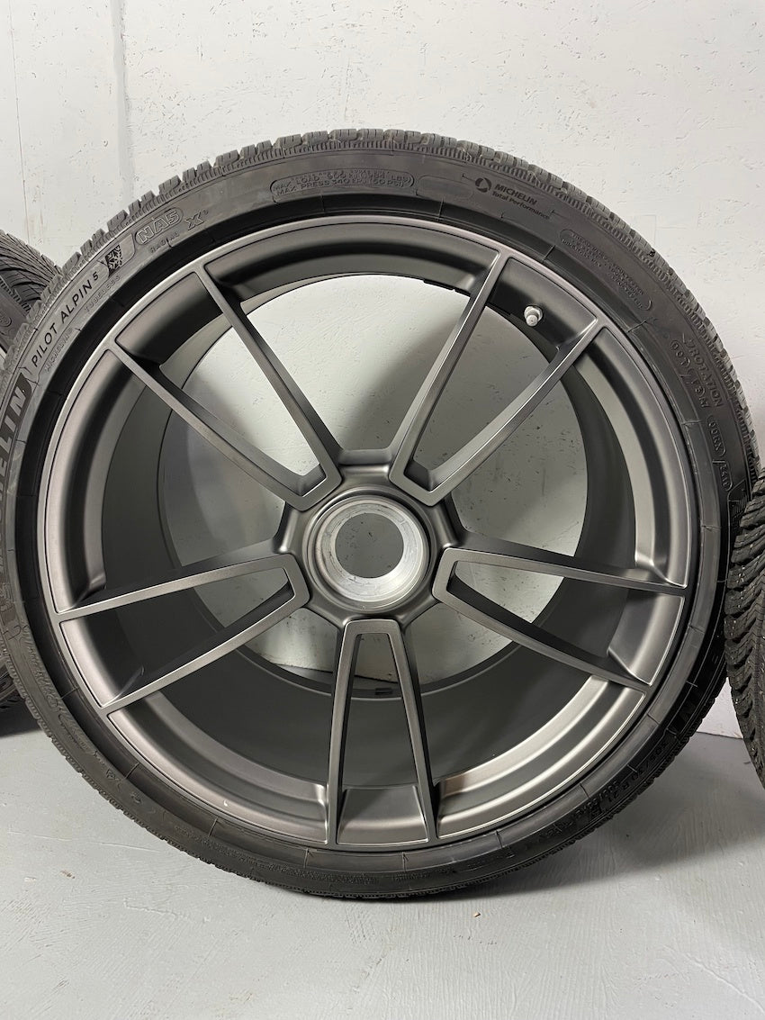 Porsche 992 20 21 Zoll Turbo S Winter Räder Michelin PLATINUM TOP