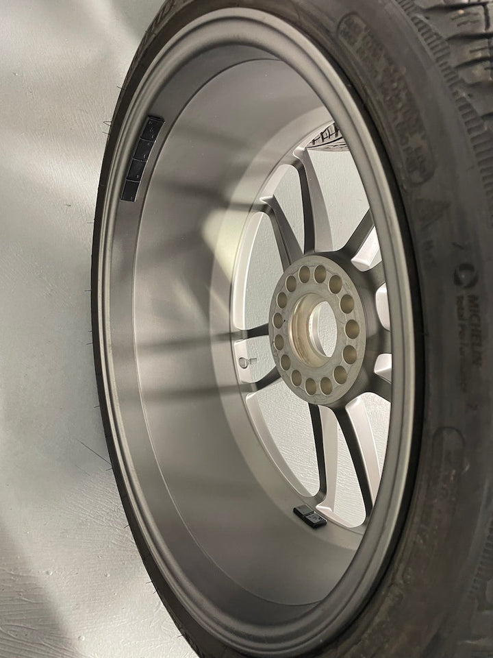 Porsche 992 20 21 Zoll Turbo S Winter Räder Michelin PLATINUM TOP