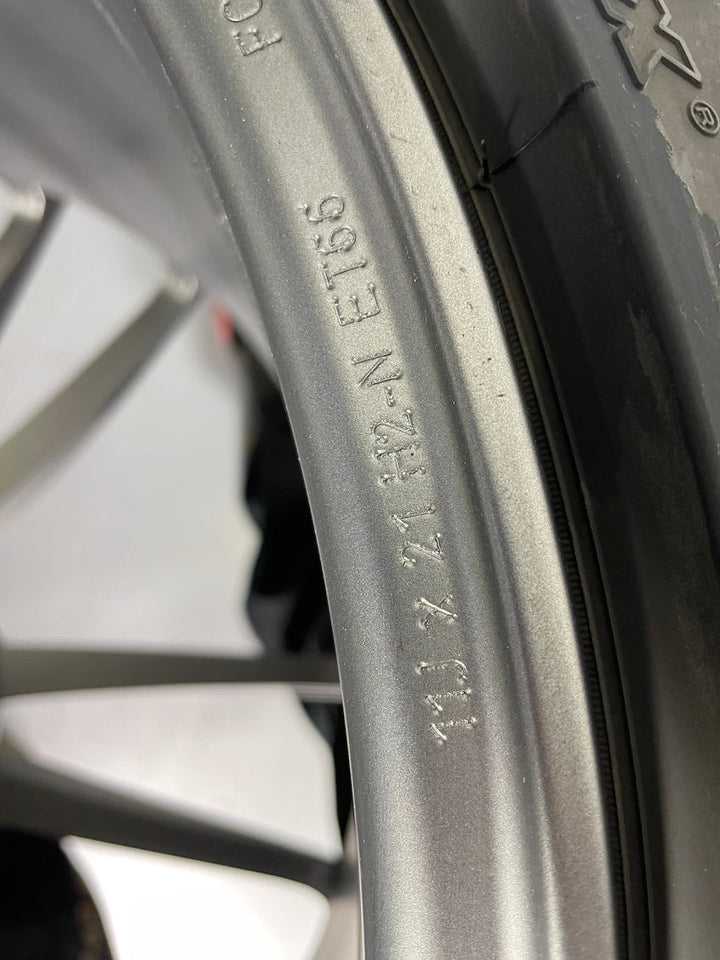 Porsche 992 20 21 Zoll Turbo S Winter Räder Michelin PLATINUM TOP