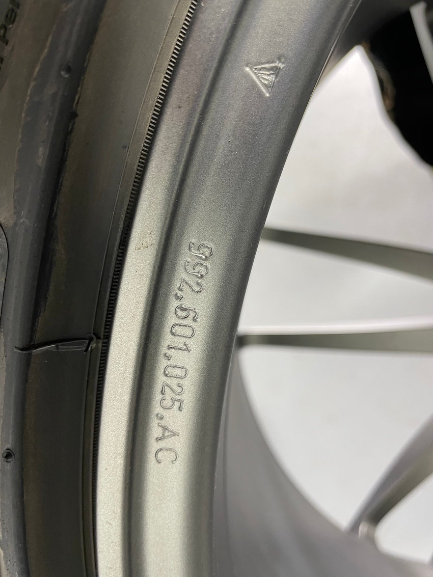 Porsche 992 20 21 Zoll Turbo S Winter Räder Michelin PLATINUM TOP