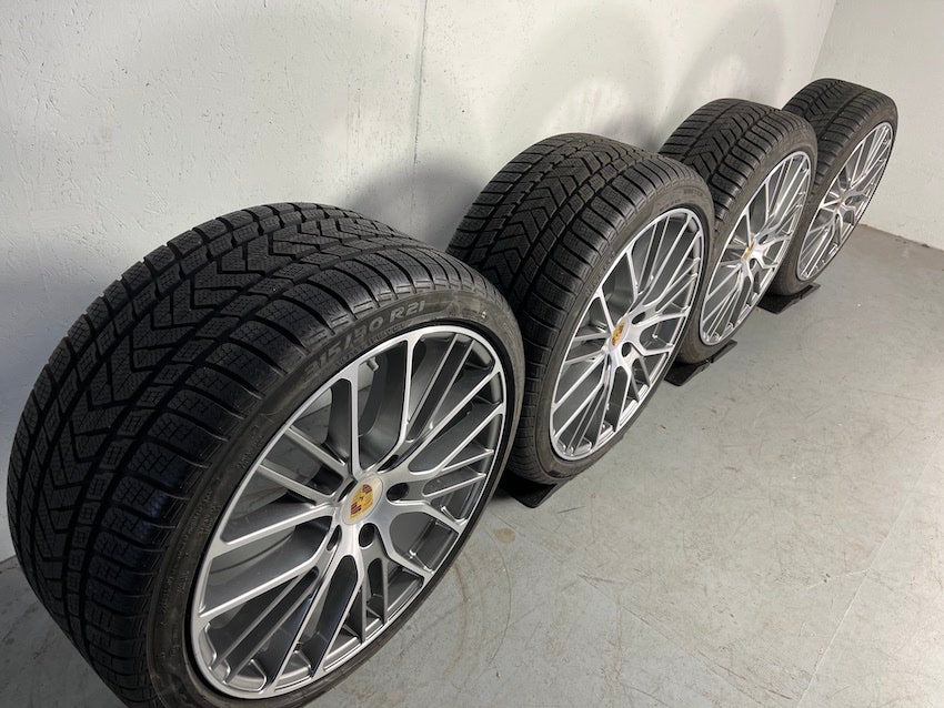 Porsche Panamera 971 21 Zoll Exclusive Design Sport Winter Pirelli DOT2021 7mm