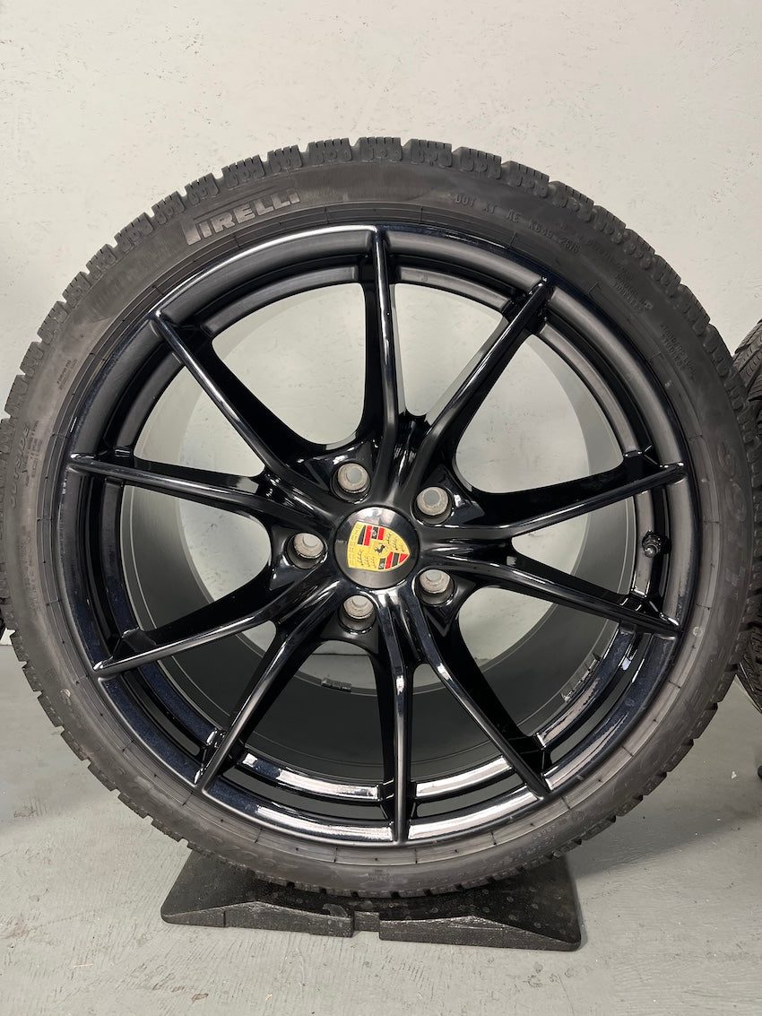 Porsche 991.2 20 Zoll Carrera S Felgen C4 4S Sommer schwarz