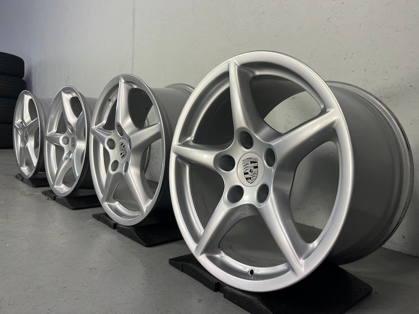 Porsche 997.1 18 Zoll Carrera III Allrad Winter Sommer Felgen C4 4S