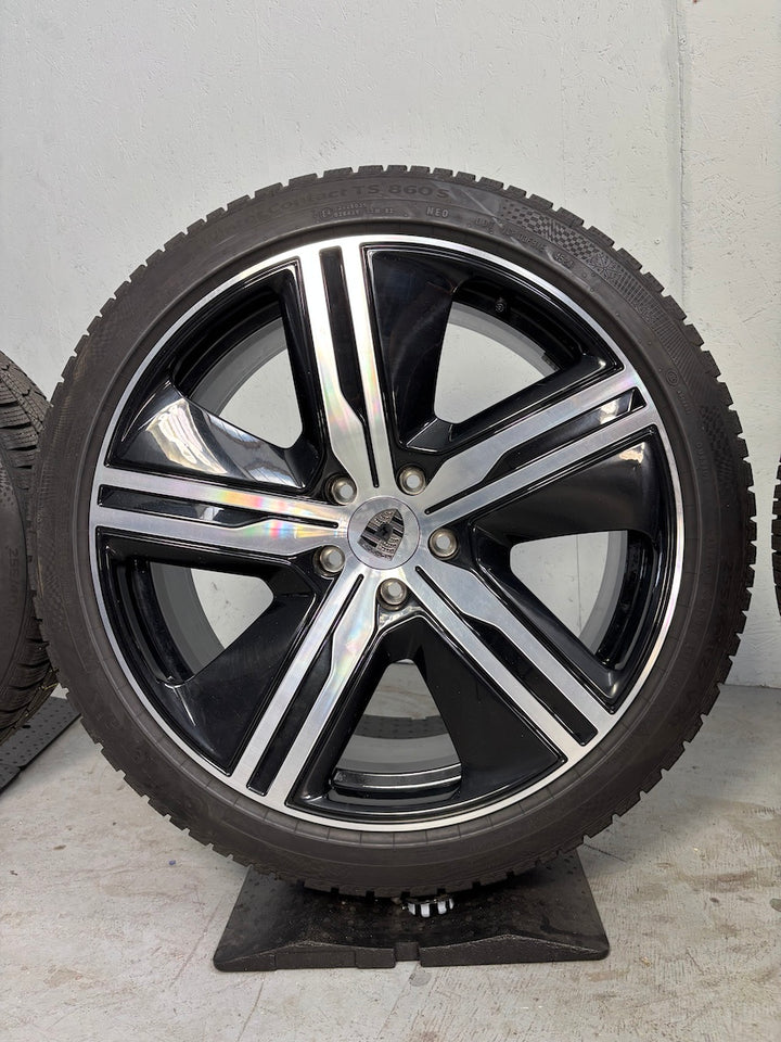 Porsche Macan Electric EV 22 Zoll Exclusive Design Winter Räder -37% vom LP