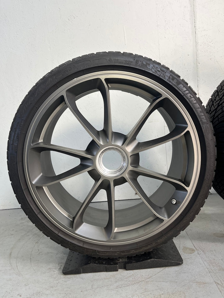 Porsche 991 20 Zoll GT3 Felgen 9Jx20 und 12Jx20 platinum TOP