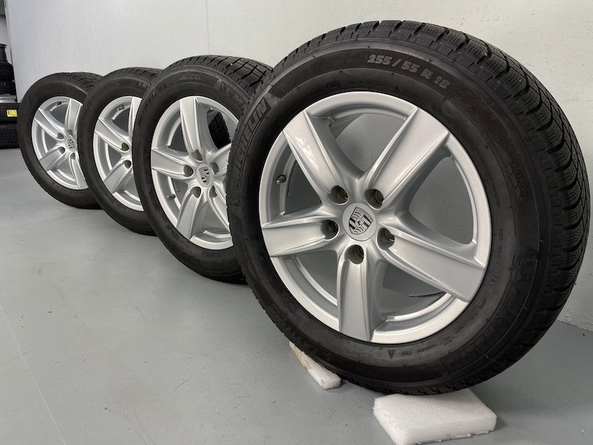 Porsche Cayenne 18 Zoll Winter Räder 958 MICHELIN DOT2018/2019