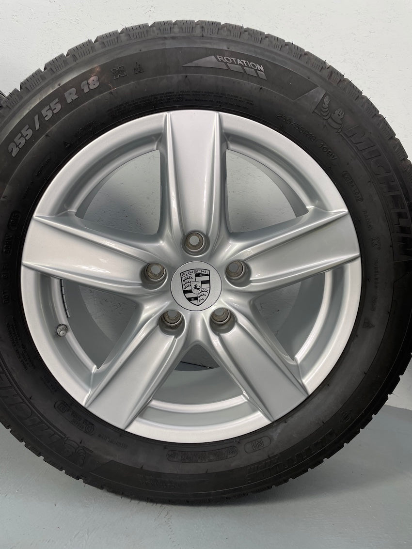 Porsche Cayenne 18 Zoll Winter Räder 958 MICHELIN DOT2018/2019