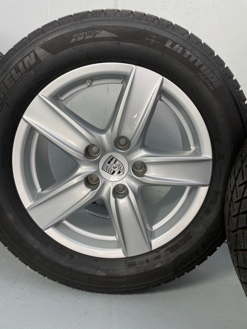Porsche Cayenne 18 Zoll Winter Räder 958 MICHELIN DOT2018/2019