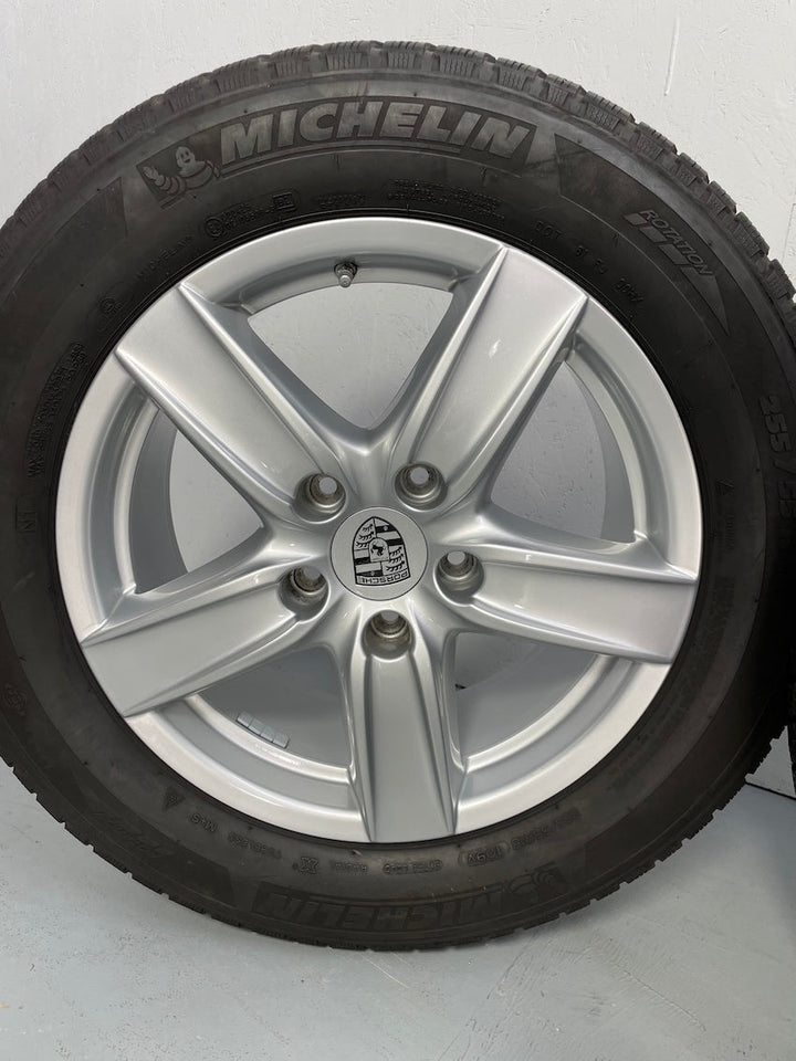 Porsche Cayenne 18 Zoll Winter Räder 958 MICHELIN DOT2018/2019