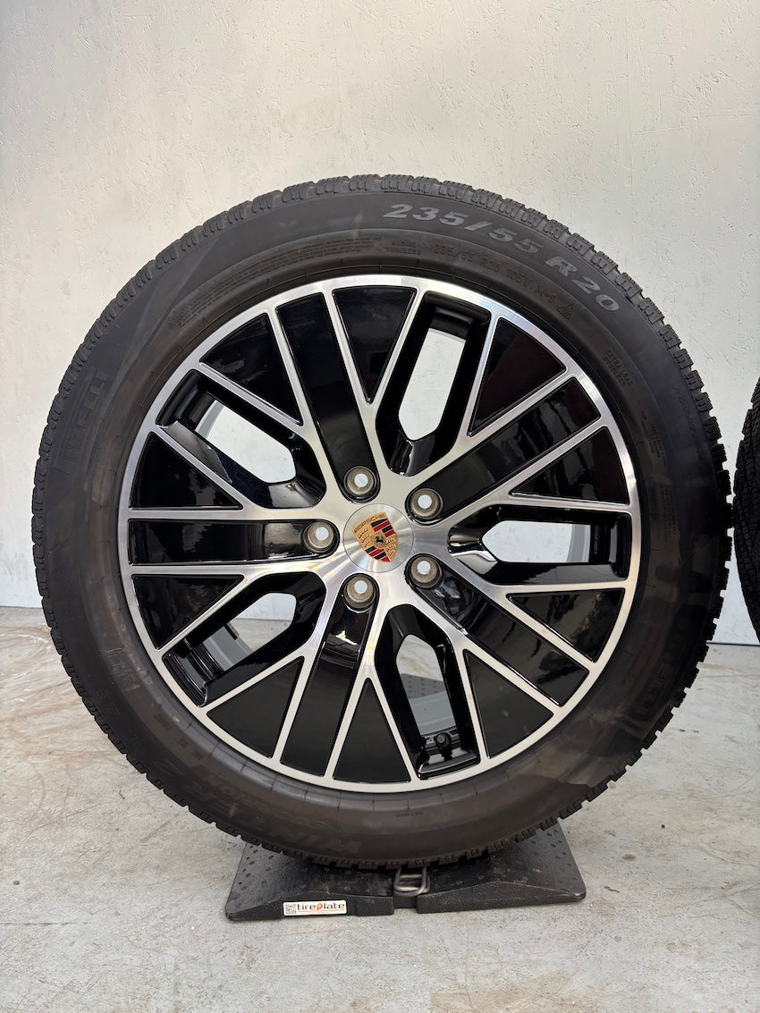 Porsche Macan IV Electric 20 Zoll Macan S Winter Räder NUR 800Km -15% vom LP