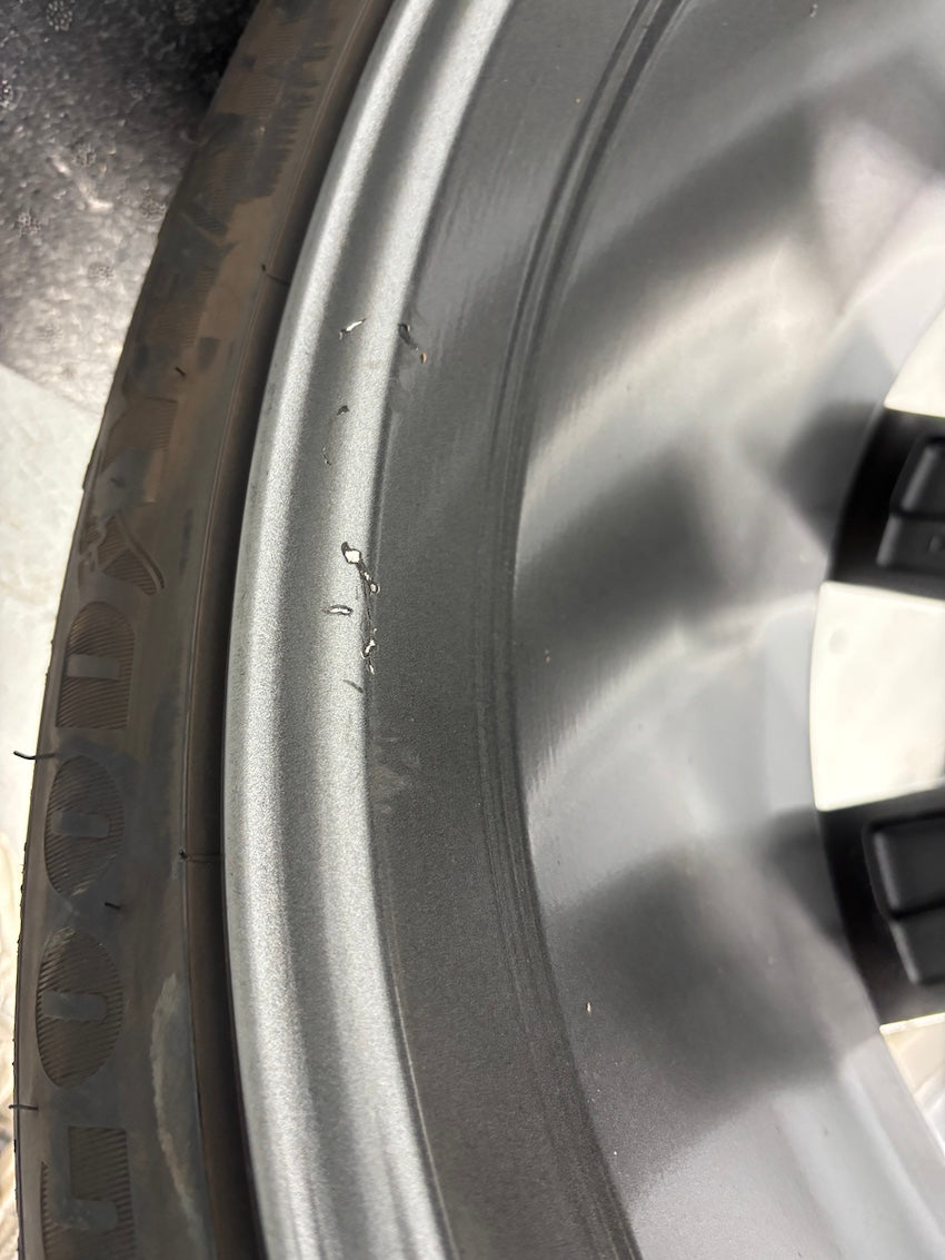 Porsche Taycan J1 II 20 Zoll Tequipment Winter Goodyear DOT2024 -42% NEU