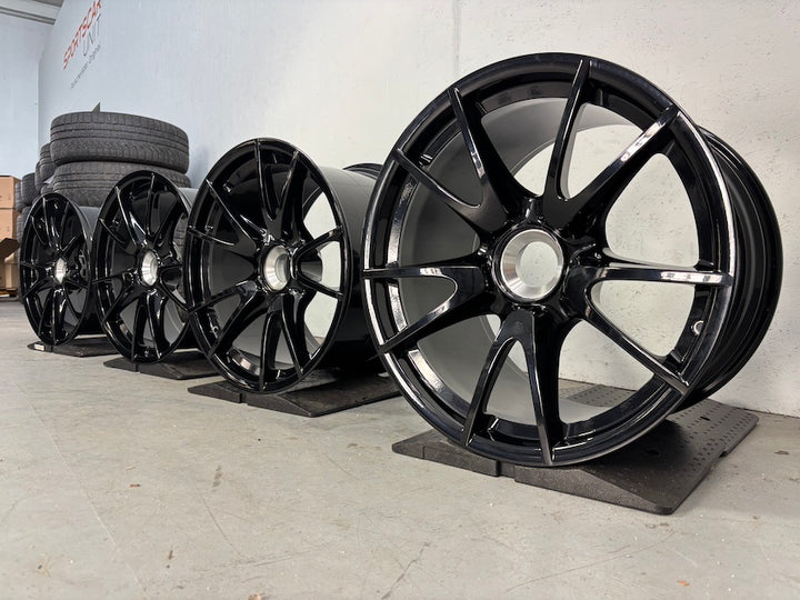 Porsche 997 19 Zoll GT3 RS Porsche 997 Felgen 9J ET47+12J ET48 NEU