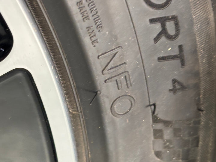 Porsche Taycan J1 II 20 Zoll Turbo Aero Sommer Räder NEU Michelin 2024