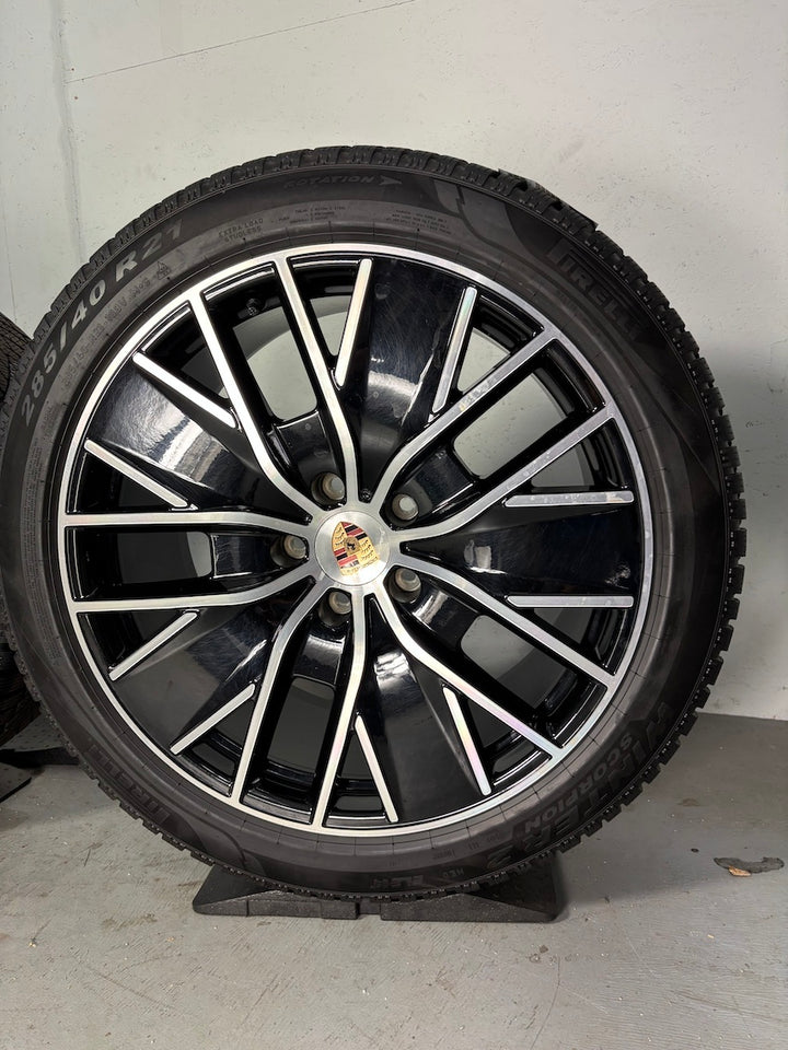 Porsche Macan IV Electric 21 Zoll Macan Design Winter Räder -20% Pirelli 1100Km