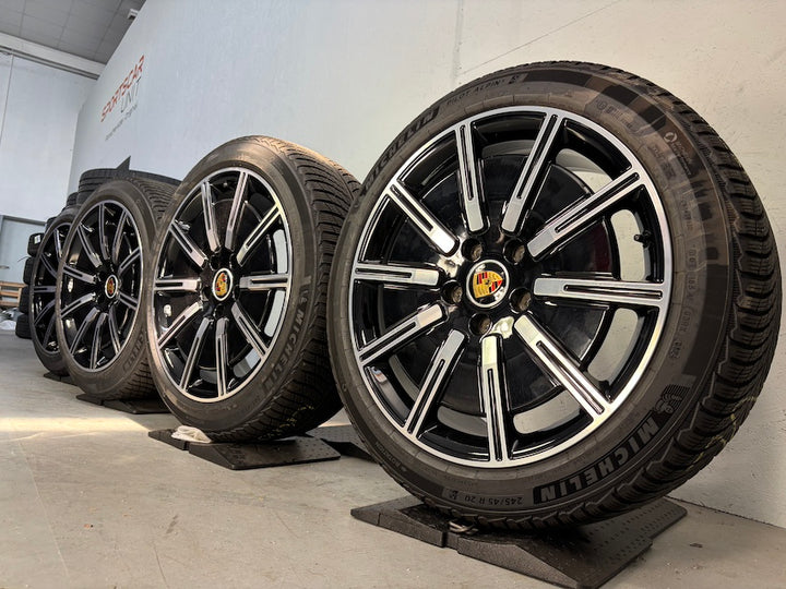 Porsche Taycan J1 20 Zoll Sport Aero Winter Räder Michelin 2024 TOP