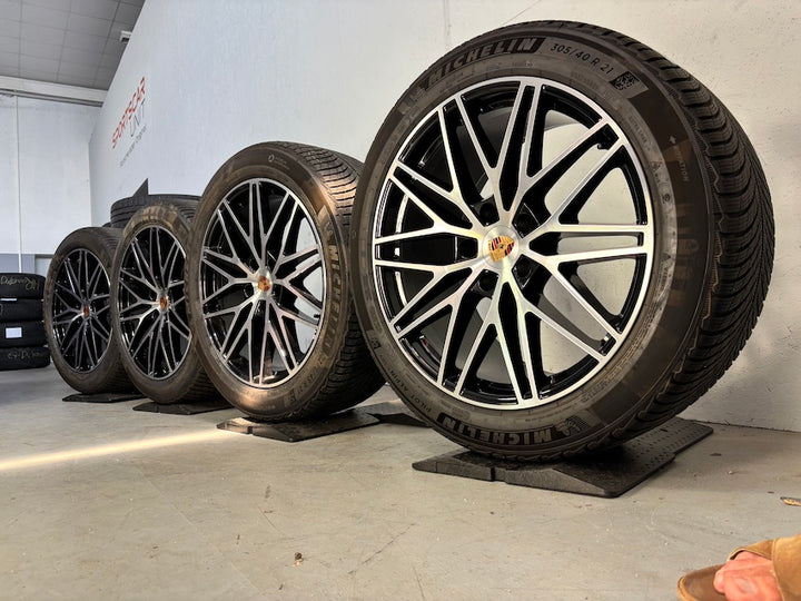 Porsche Cayenne E3 II 9Y0 21 Zoll RS Spyder Winter Michelin -30%vom LP 2025