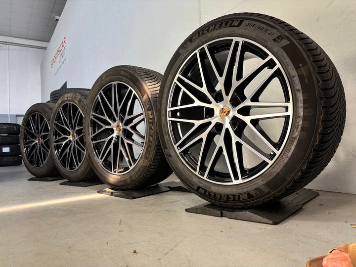 Porsche Cayenne E3 II 9Y0 21 Zoll RS Spyder Winter Michelin -30%vom LP 2025