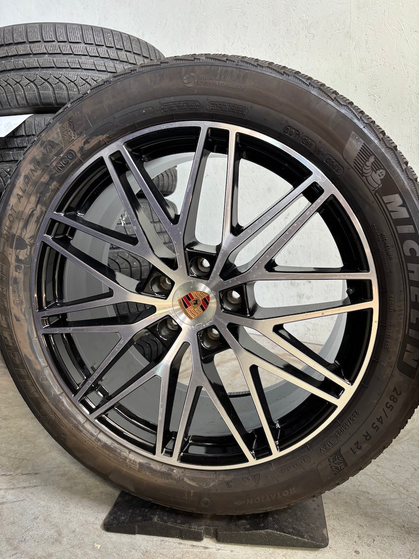 Porsche Cayenne E3 II 9Y0 21 Zoll RS Spyder Winter Michelin -30%vom LP 2025