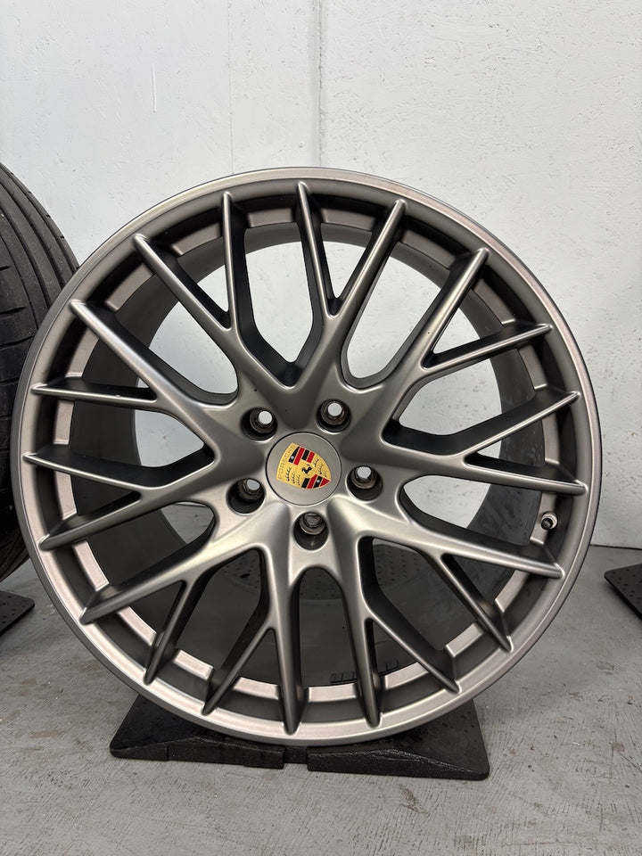 Porsche Panamera 971 21 Zoll Sport Design Sommer Felgen PLATINUM