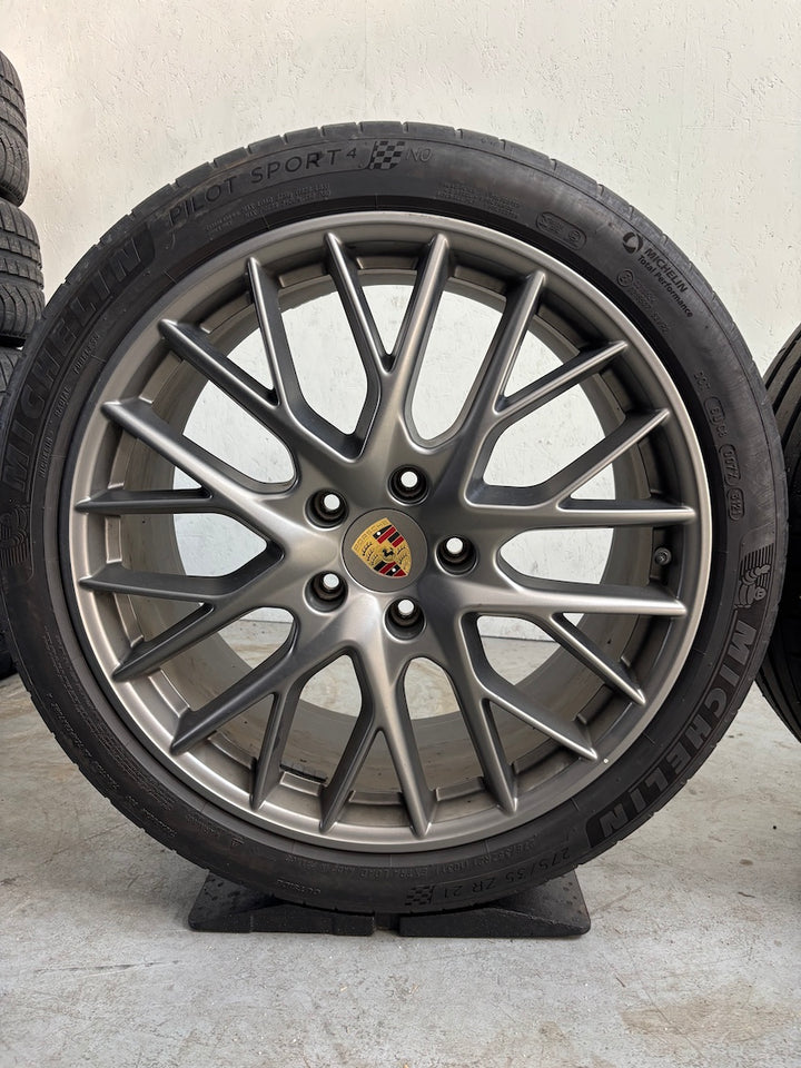 Porsche Panamera 971 21 Zoll Sport Design Sommer Felgen PLATINUM