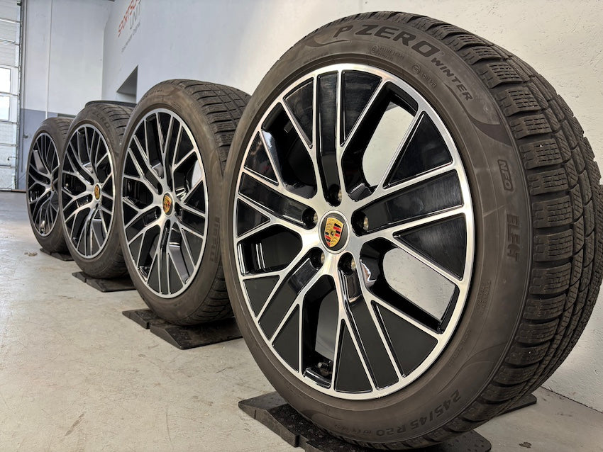 Porsche Taycan J1 20 Zoll TURBO AERO Winterräder Pirelli DOT 2022/2023