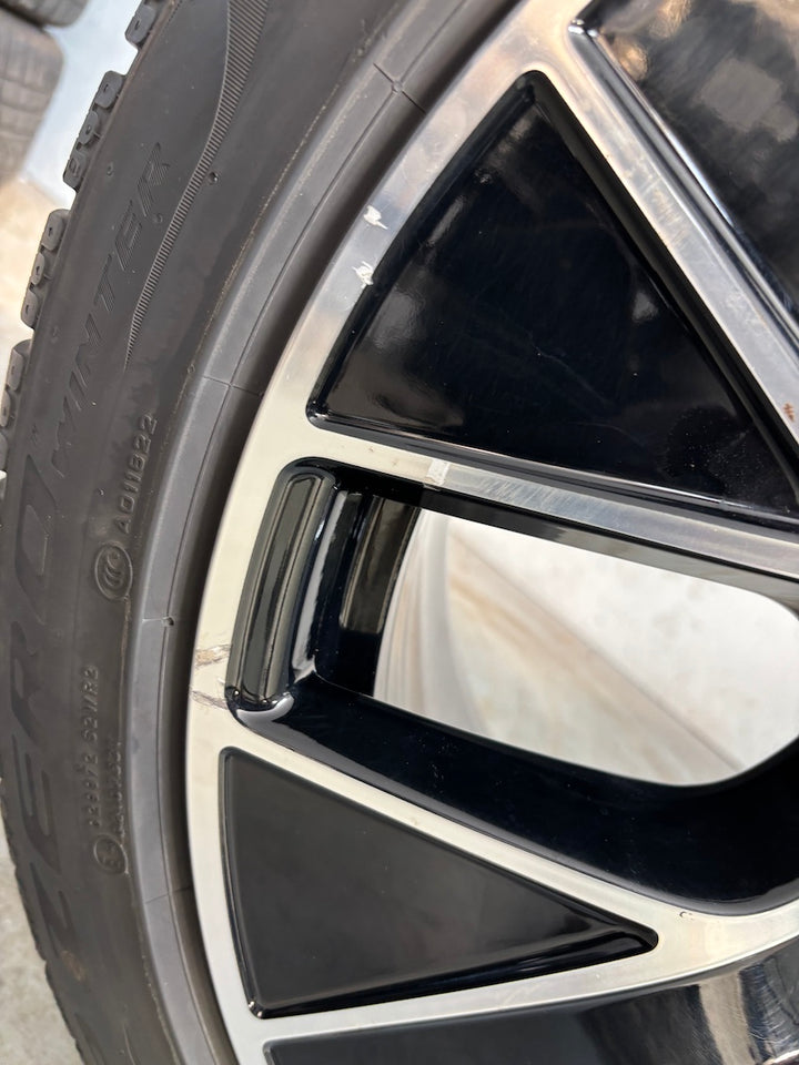 Porsche Taycan J1 20 Zoll TURBO AERO Winterräder Pirelli DOT 2022/2023