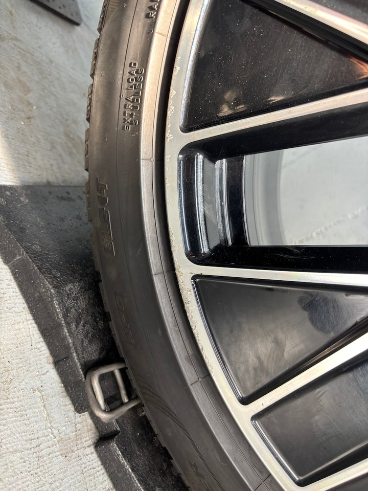 Porsche Taycan J1 20 Zoll TURBO AERO Winterräder Pirelli DOT 2022