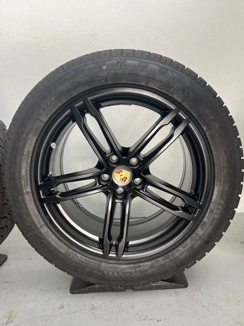 Porsche Macan III + II 19 Zoll Winter Räder Dunlop DOT 2022 7mm